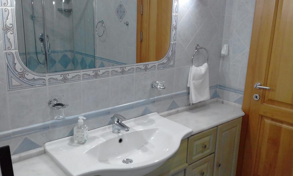 The April Maisonette Marsaskala Ngoại thất bức ảnh