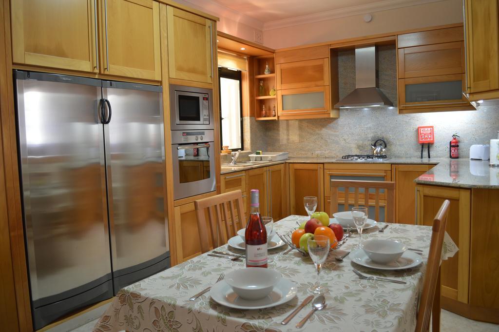 The April Maisonette Marsaskala Ngoại thất bức ảnh
