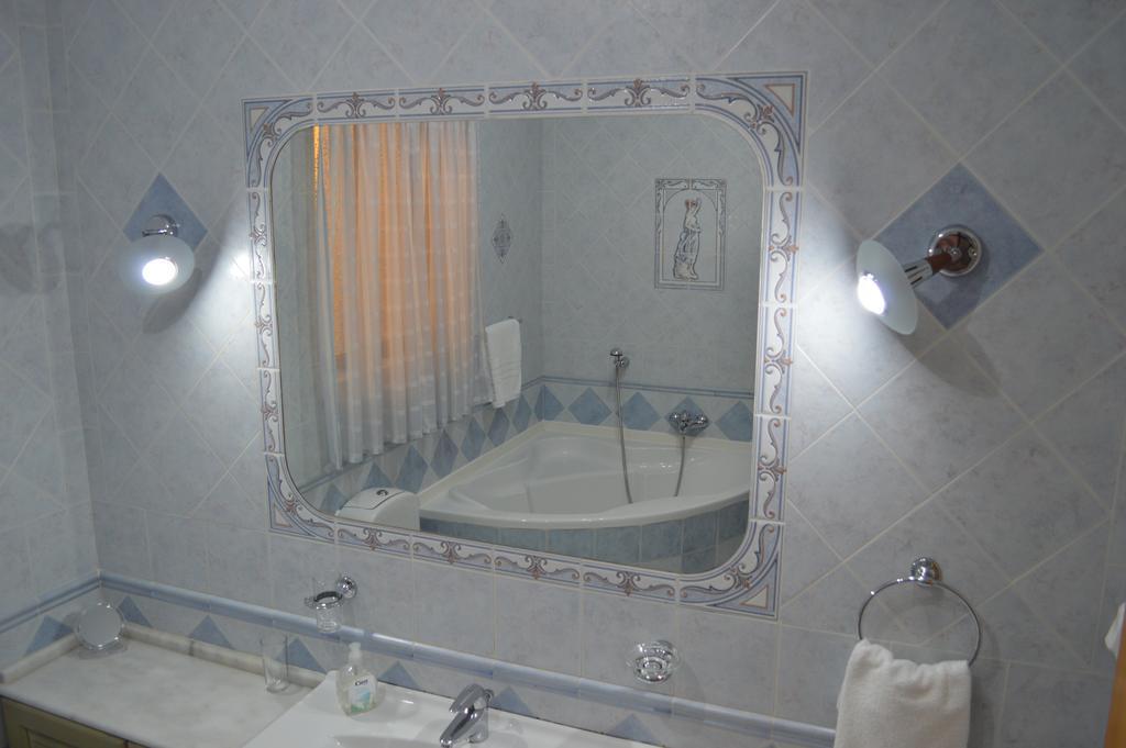 The April Maisonette Marsaskala Ngoại thất bức ảnh